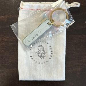 Sereniikey Pastel Handmade Leather Love Heart Keychain Green/ Teal  Gold NEW